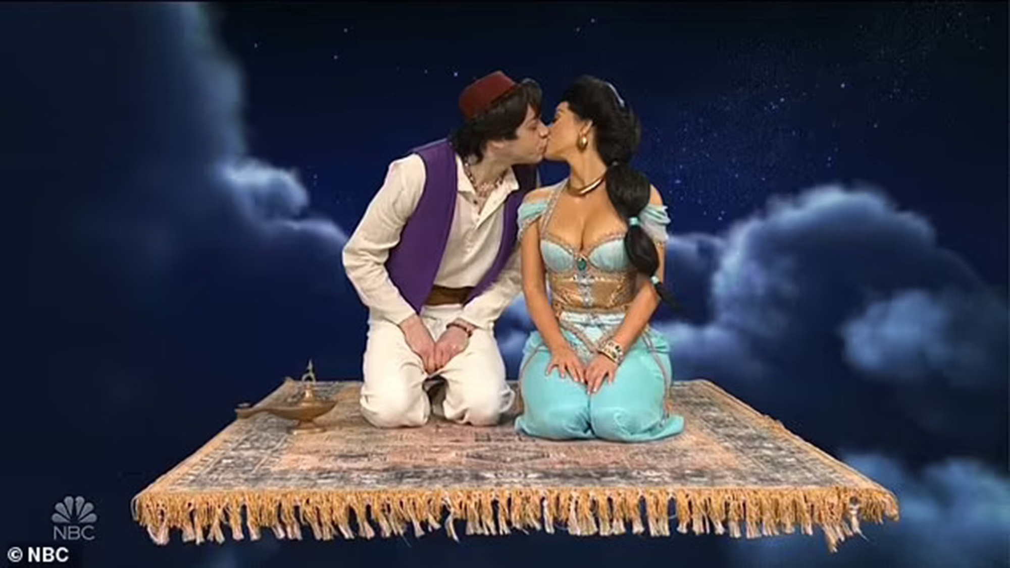 Kim Kardashian and Pete Davidson kissing on